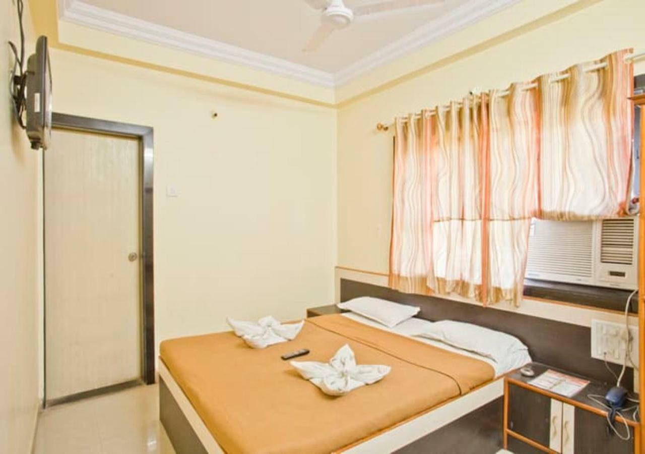 Hotel Sai Ganesh Shirdi Luaran gambar