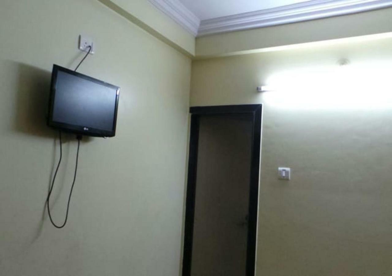 Hotel Sai Ganesh Shirdi Luaran gambar