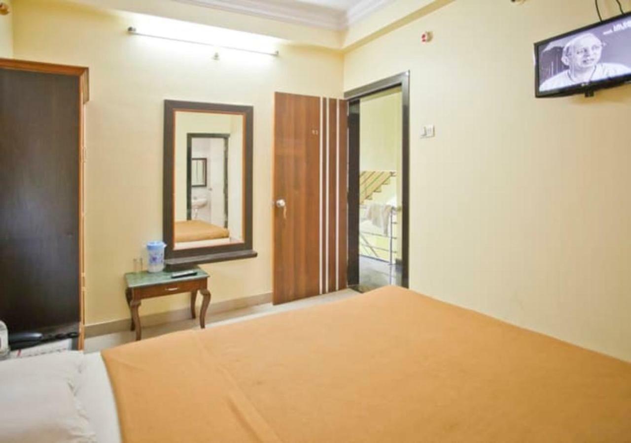 Hotel Sai Ganesh Shirdi Luaran gambar