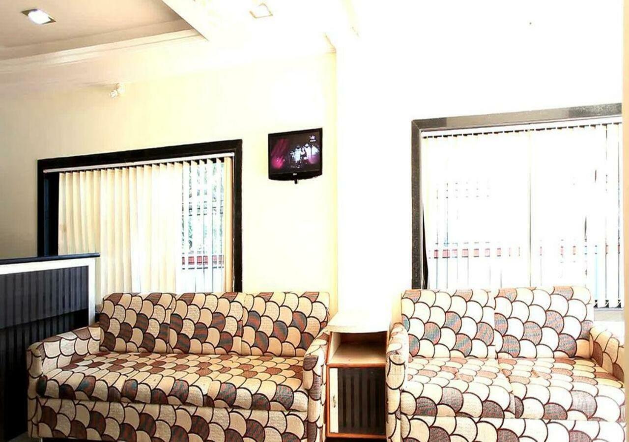 Hotel Sai Ganesh Shirdi Luaran gambar
